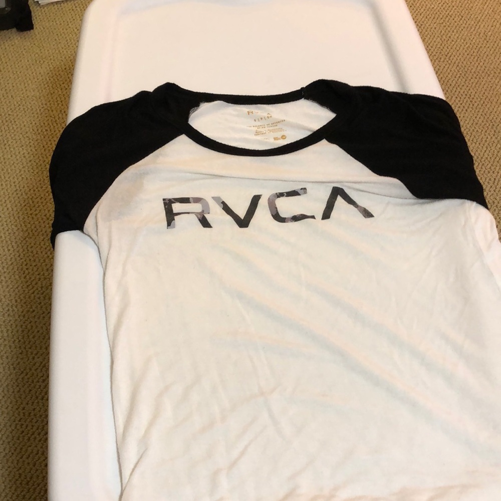 RVCA women’s top